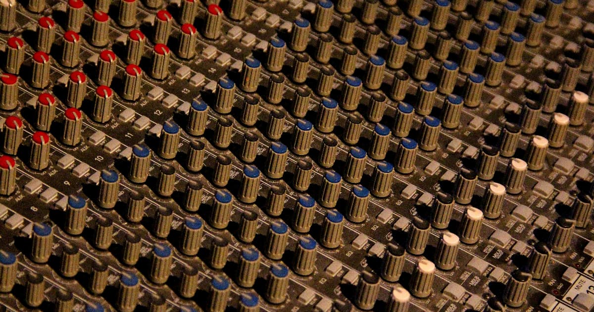 Etsy Migrates 1000-Shard, 425 TB MySQL Sharding Architecture to Vitess